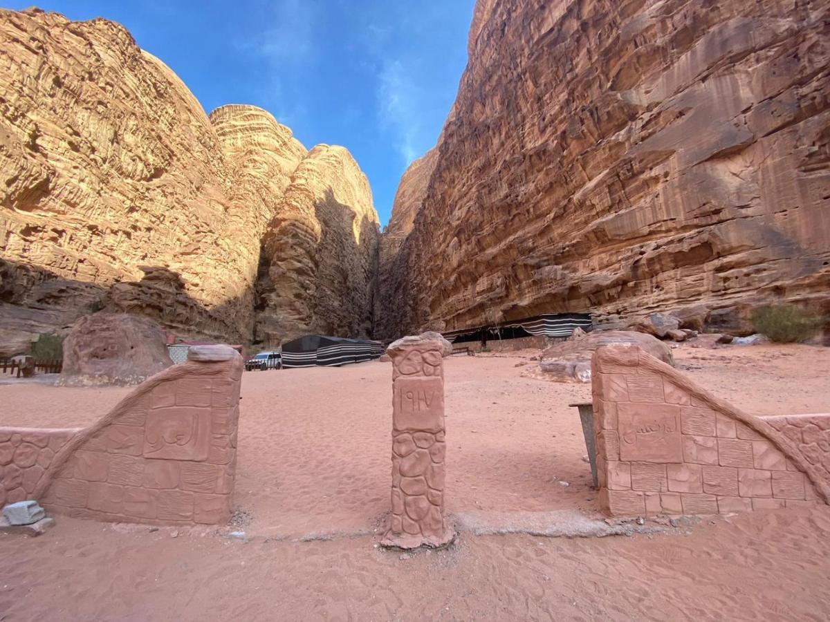 Magic Rum Hussain Wadi Rum Eksteriør billede
